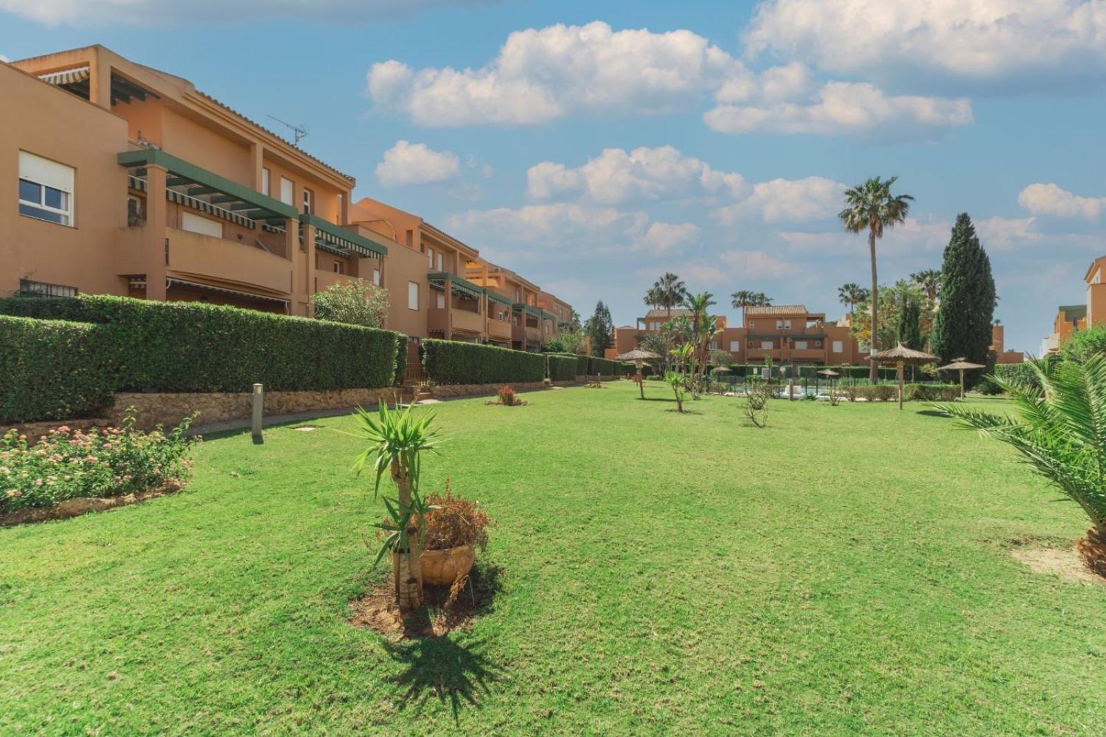 Urbanizacion Jardin Del Golf 1 Διαμέρισμα Novo Sancti Petri Εξωτερικό φωτογραφία