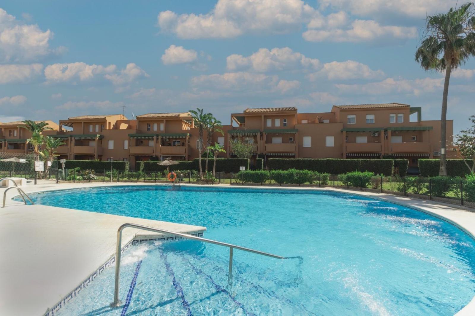 Urbanizacion Jardin Del Golf 1 Διαμέρισμα Novo Sancti Petri Εξωτερικό φωτογραφία